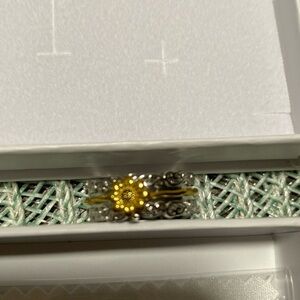 Sterling silver Ring with gold sunflower spinner.